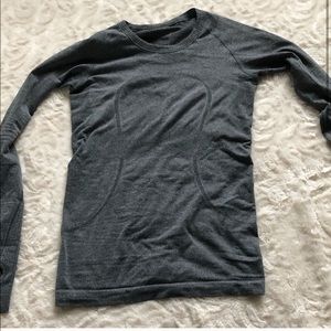 Lululemon swiftly tech long sleeve